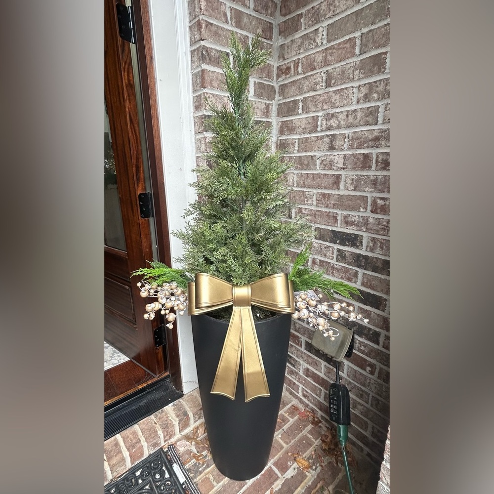 Large Gold Bow Wall Christmas metal Decor